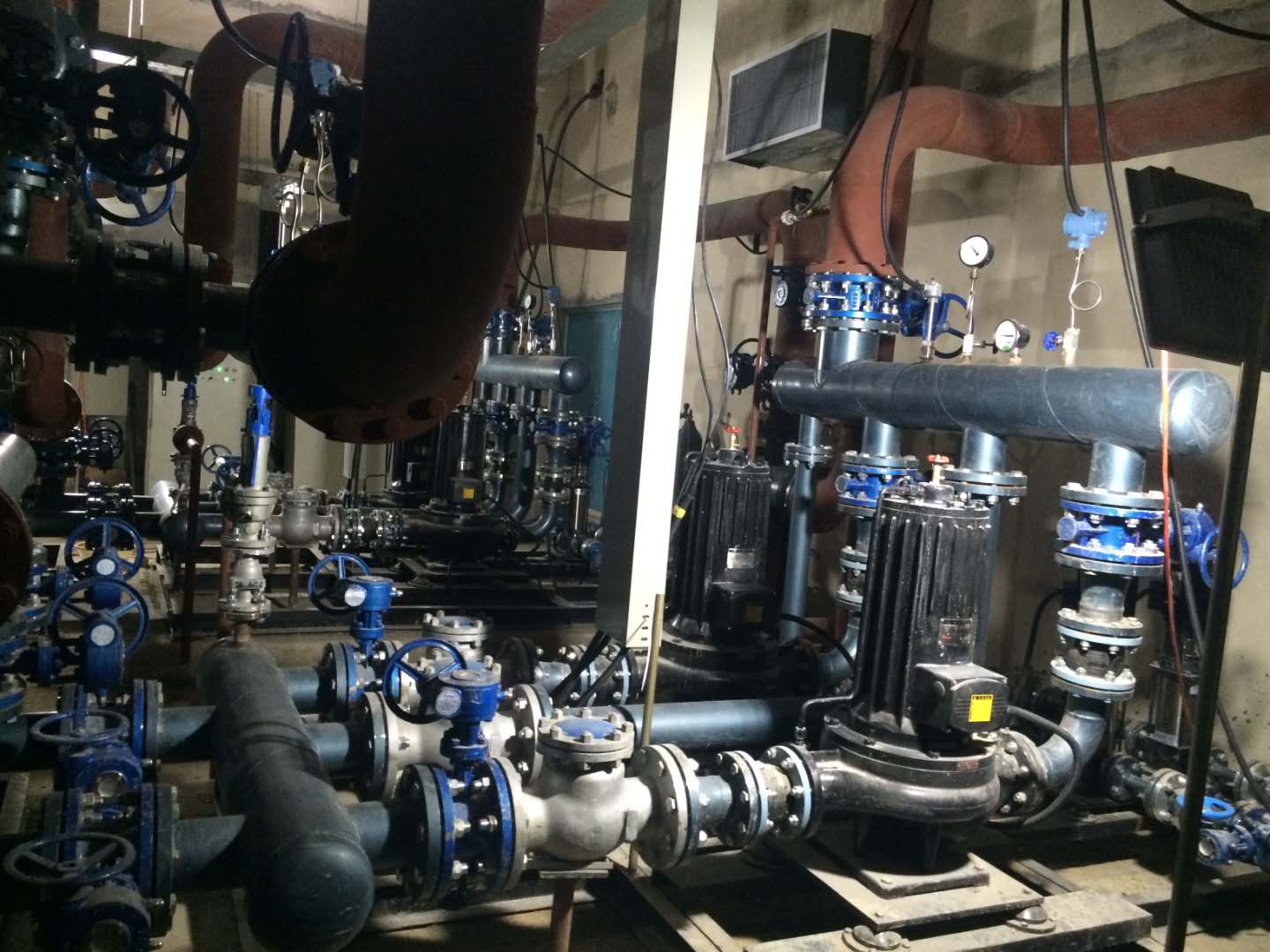 撫順銀(yin)行泵站使(shǐ)用現場